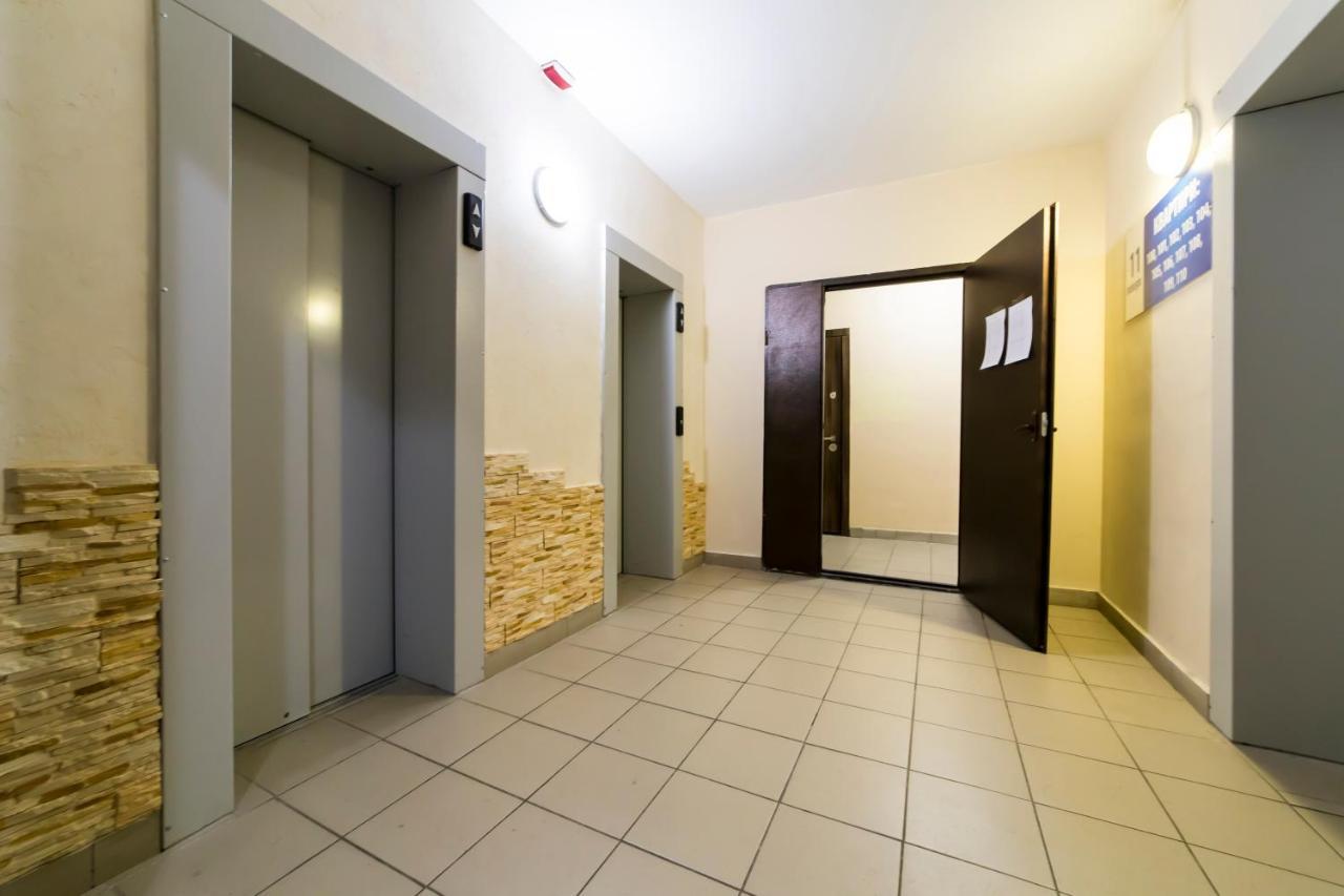 קייב Studio Apartment On Bazhana מראה חיצוני תמונה